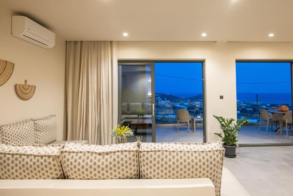 Pearl Suites And Villa Tinos Exterior foto