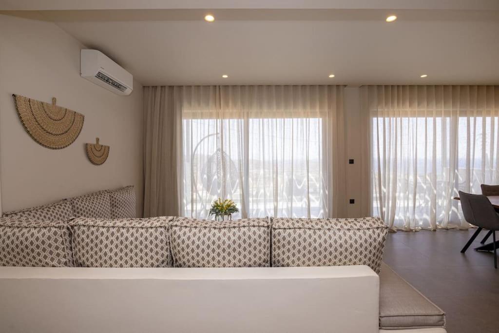 Pearl Suites And Villa Tinos Exterior foto