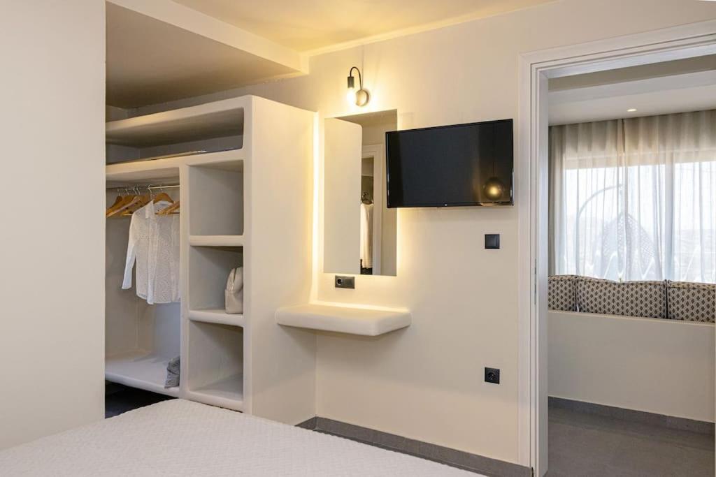 Pearl Suites And Villa Tinos Exterior foto