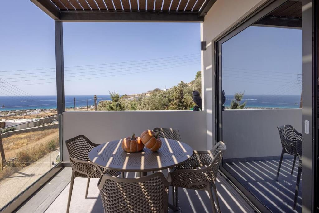 Pearl Suites And Villa Tinos Exterior foto