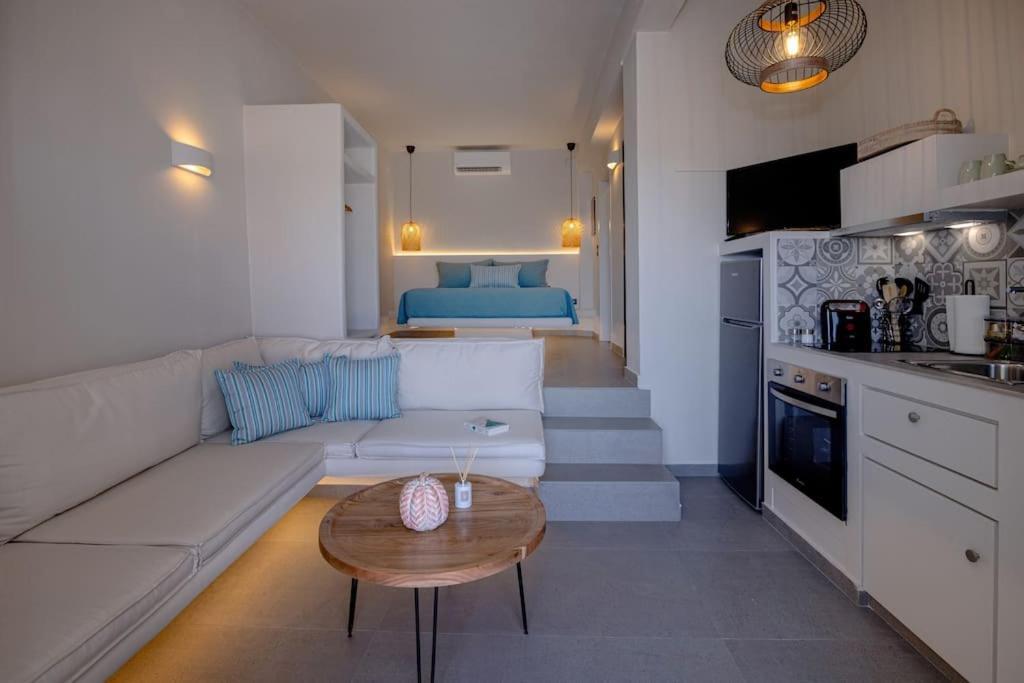 Pearl Suites And Villa Tinos Exterior foto