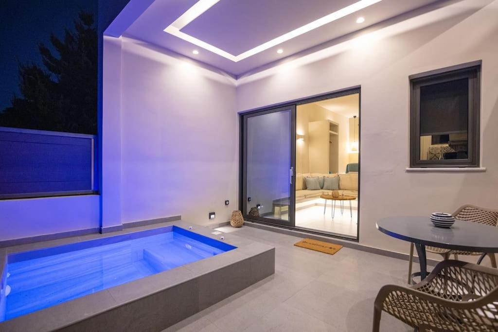 Pearl Suites And Villa Tinos Exterior foto